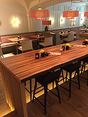 stylisch: die neue Mizu Sushi-Bar im Bachmair Weissach verspricht ein Highlight am Tegernsee zu werden (©Foto. Martin Schmitz)